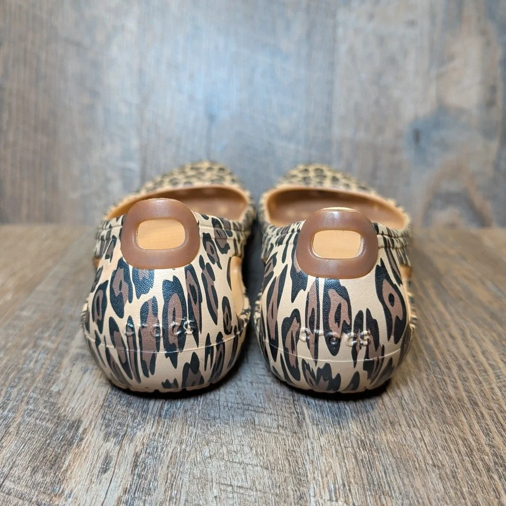 Crocs Kadee Flat Women Size 7 Leopard Print Animal Pattern Brown Black Slip On